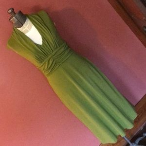 Chartreuse green knit dress with gathered waist!!!